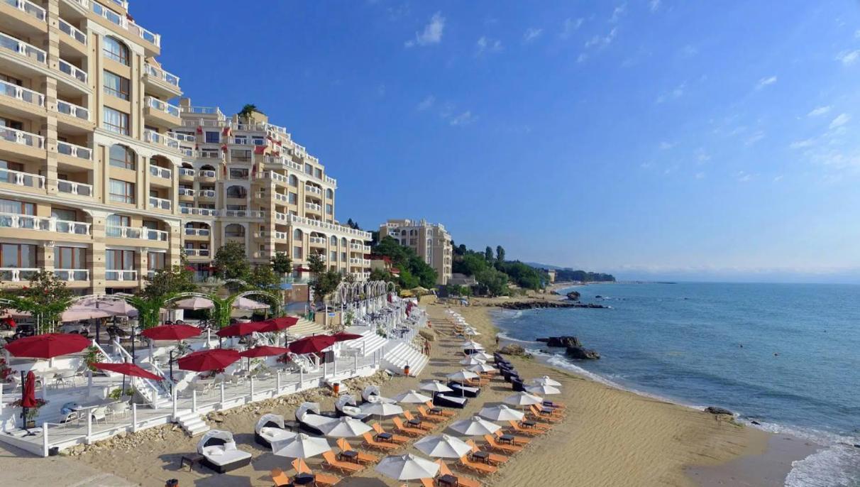 1Bd Ap In La Mer Complex Private Beach And Pool Goldstrand Exterior foto